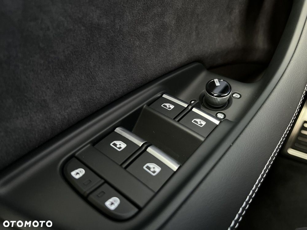 Audi Q7 - 40