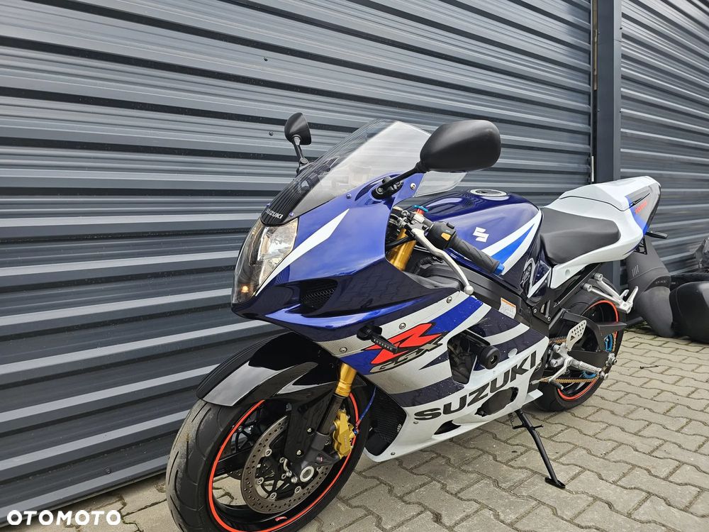 Suzuki GSX-R - 1