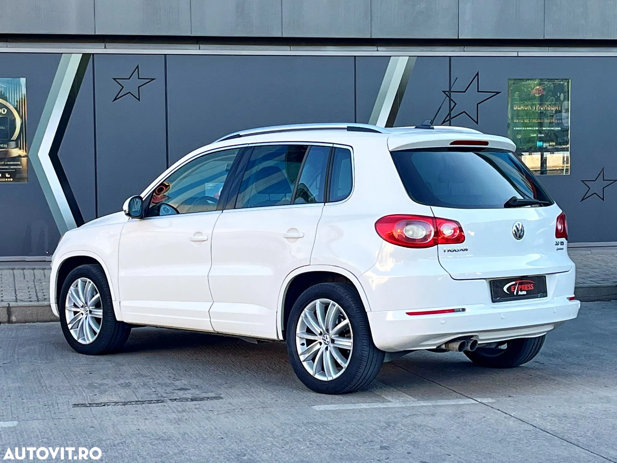 Volkswagen Tiguan 2.0 TDI DPF 4Motion Automatik Sport & Style - 4