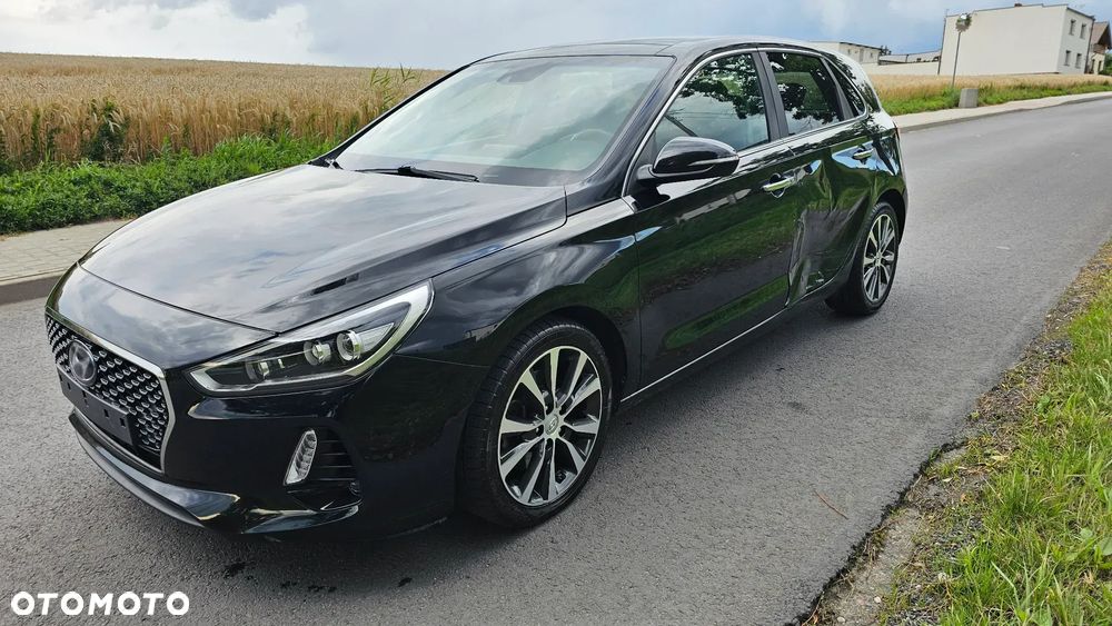 Hyundai i30 1.4 T-GDI Premiere Luxury DCT - 3