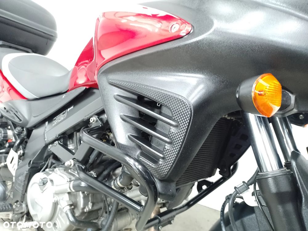 Suzuki V-STROM - 6