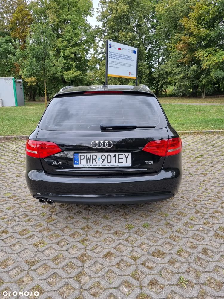 Audi A4 Avant 2.0 TDI Multitronic - 11