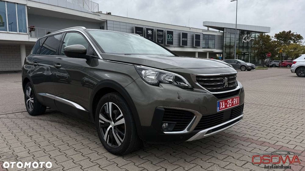 Peugeot 5008 - 5