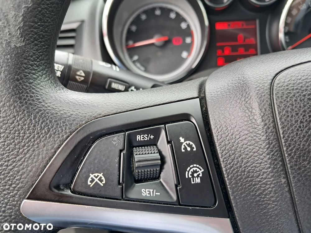 Opel Astra 1.6 Enjoy EU6 - 22