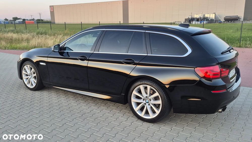 BMW Seria 5 520d - 30
