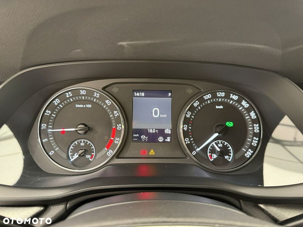 Skoda Octavia - 16