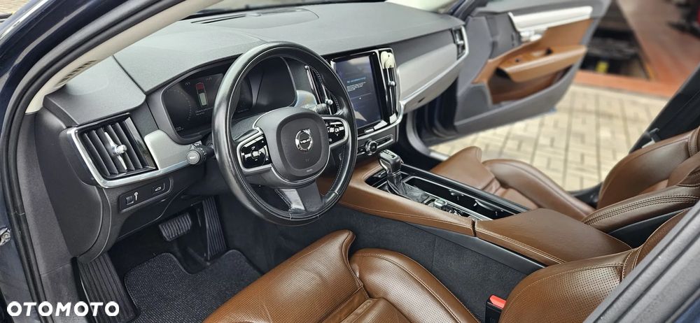 Volvo V90 D4 SCR AWD Kinetic - 9