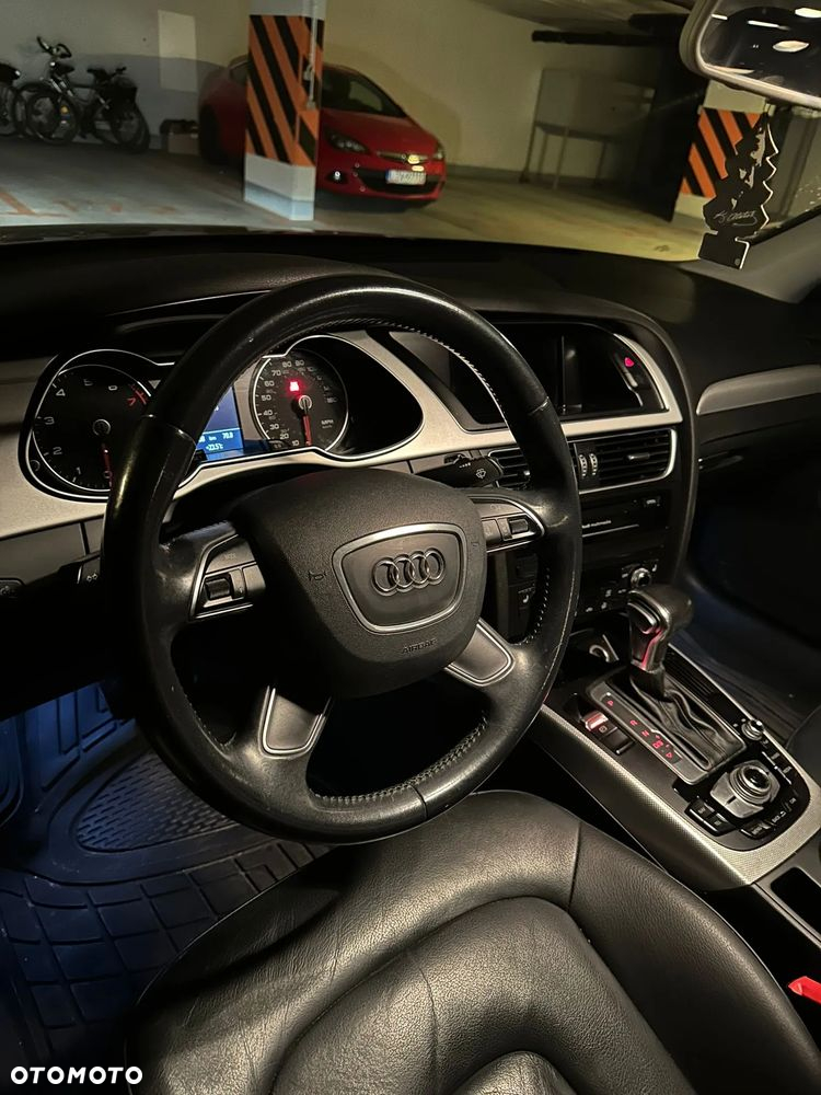 Audi A4 2.0 TFSI Multitronic - 4