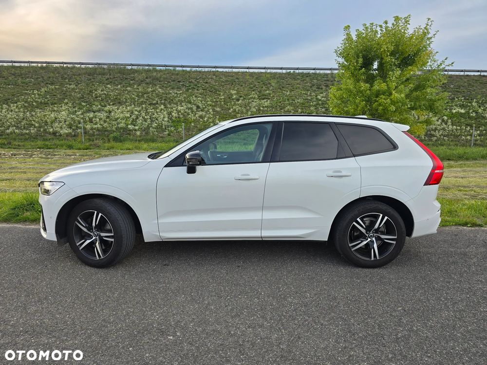 Volvo XC 60 B4 B R-Design - 4