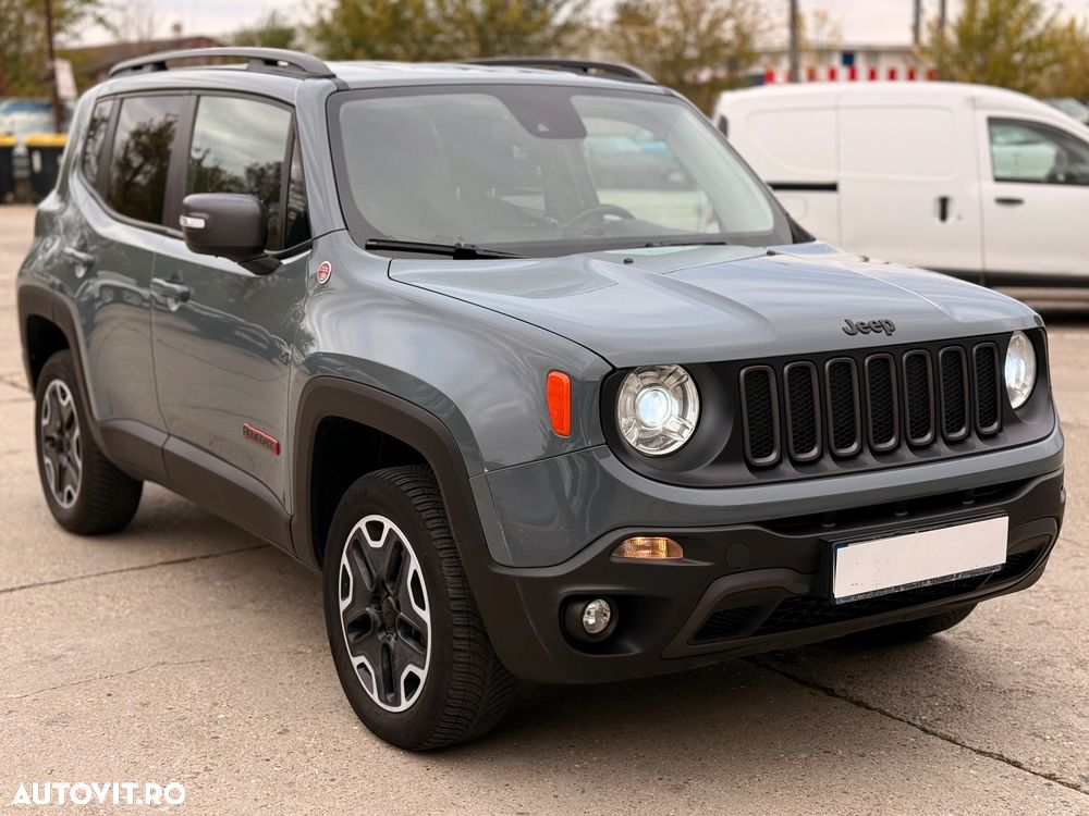 Jeep Renegade 2.0 M-Jet 4x4 AT Trailhawk - 3