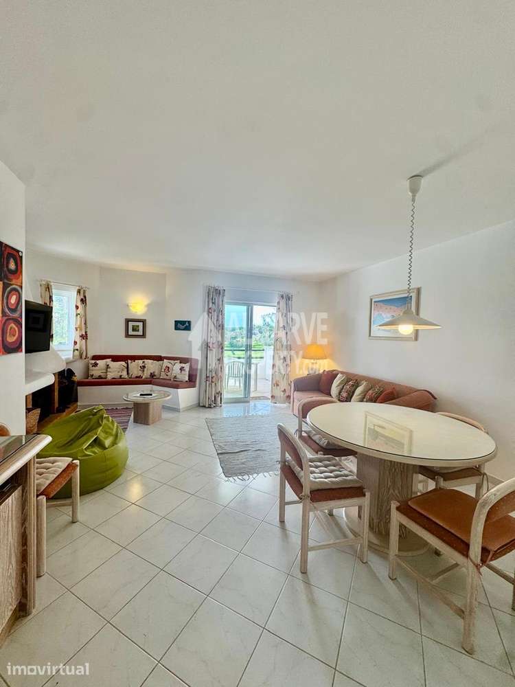 Espaçoso Apartamento T2 no Balaia Golf Village Albufeira - Grande imagem: 2/35