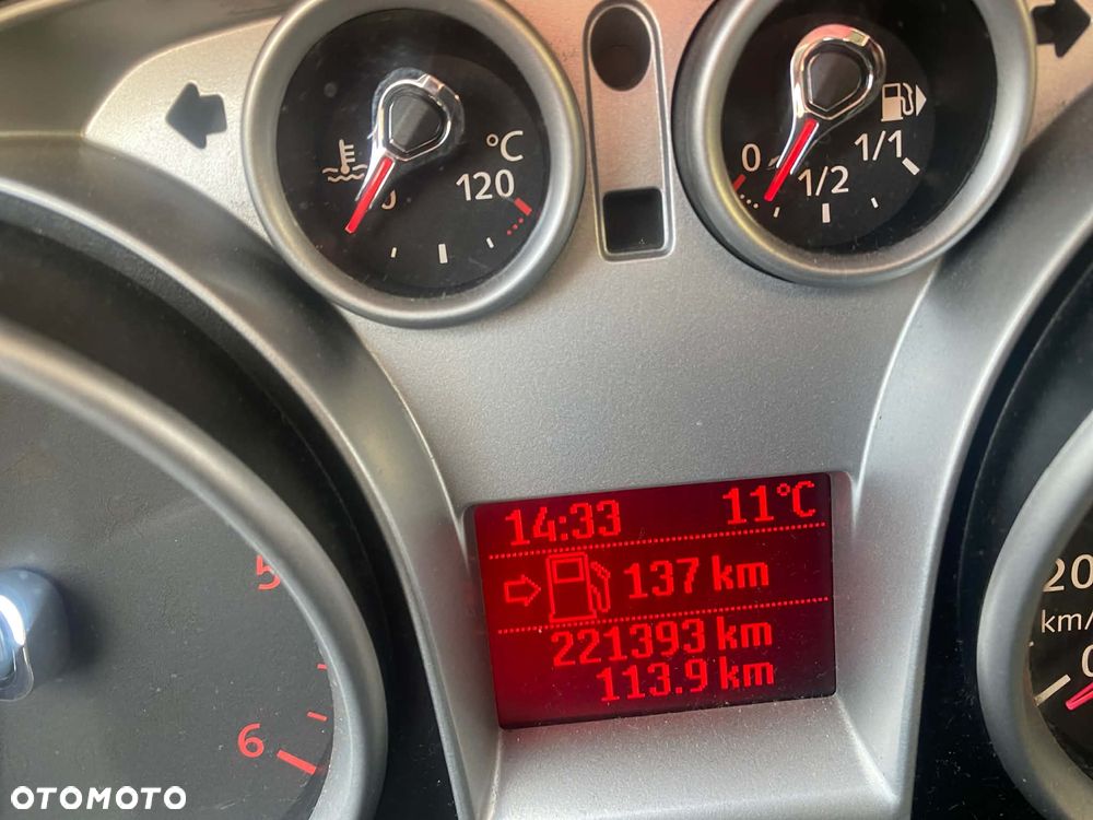 Ford Focus 1.8 TDCi FX - 12