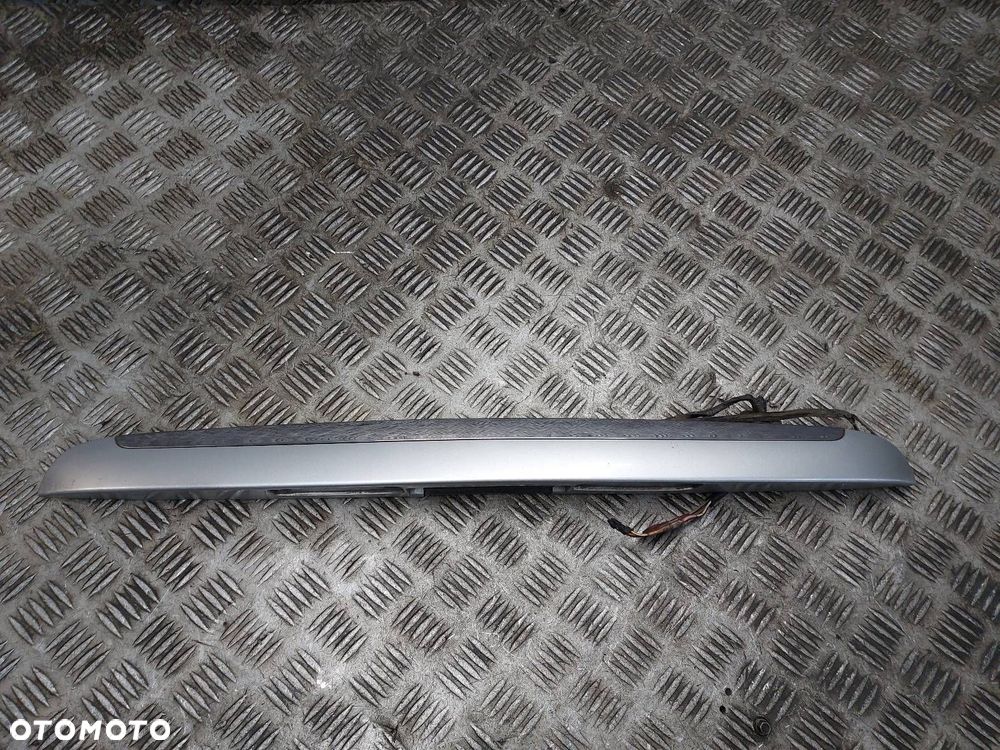 BLENDA KLAPY BAGAŻNIKA MIKROSTYK HYUNDAI I30 I KOMBI 2R - 1