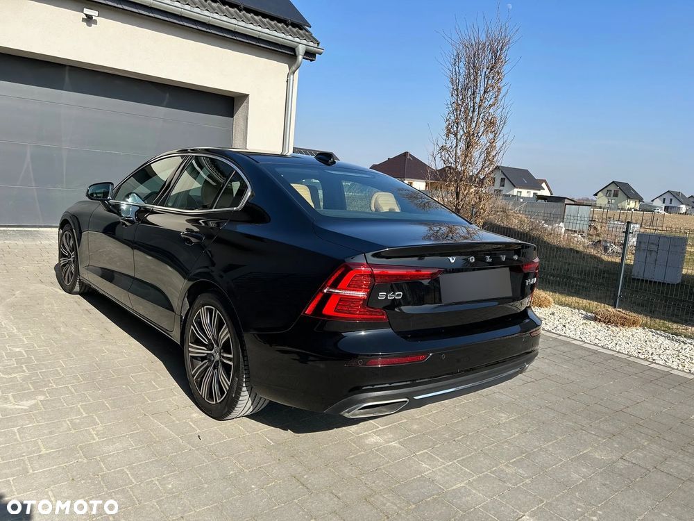 Volvo S60 T5 AWD Inscription First Edition - 4