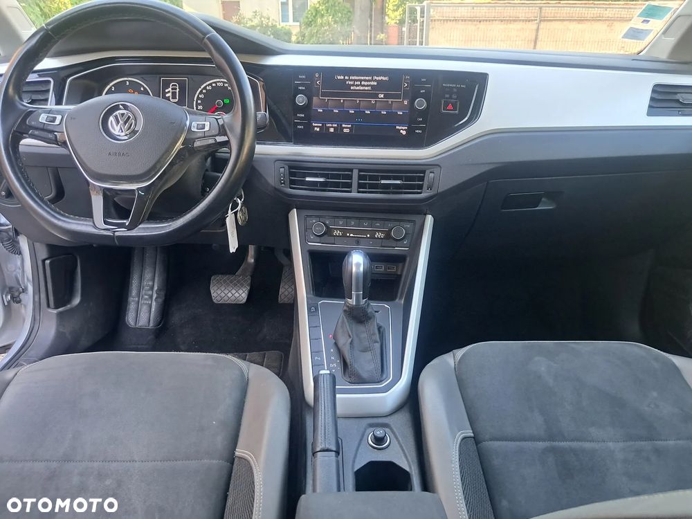 Volkswagen Polo 1.6 TDI SCR DSG Highline - 8