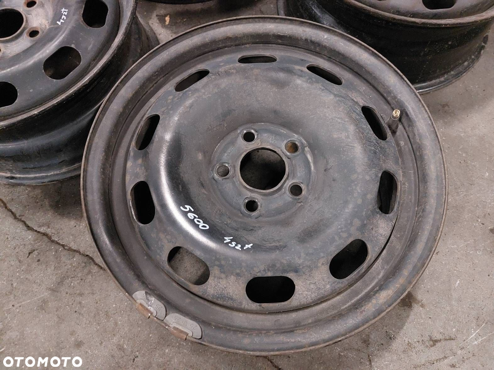 FELGI STALOWE 4 SZT VW GOLF IV 1J0601027Q 5X100 6Jx15 ET38 FI57,1 - 3
