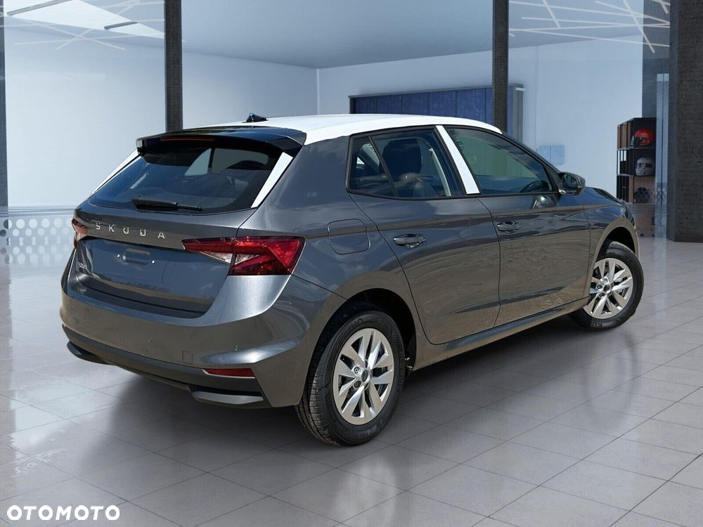 Skoda Fabia - 11