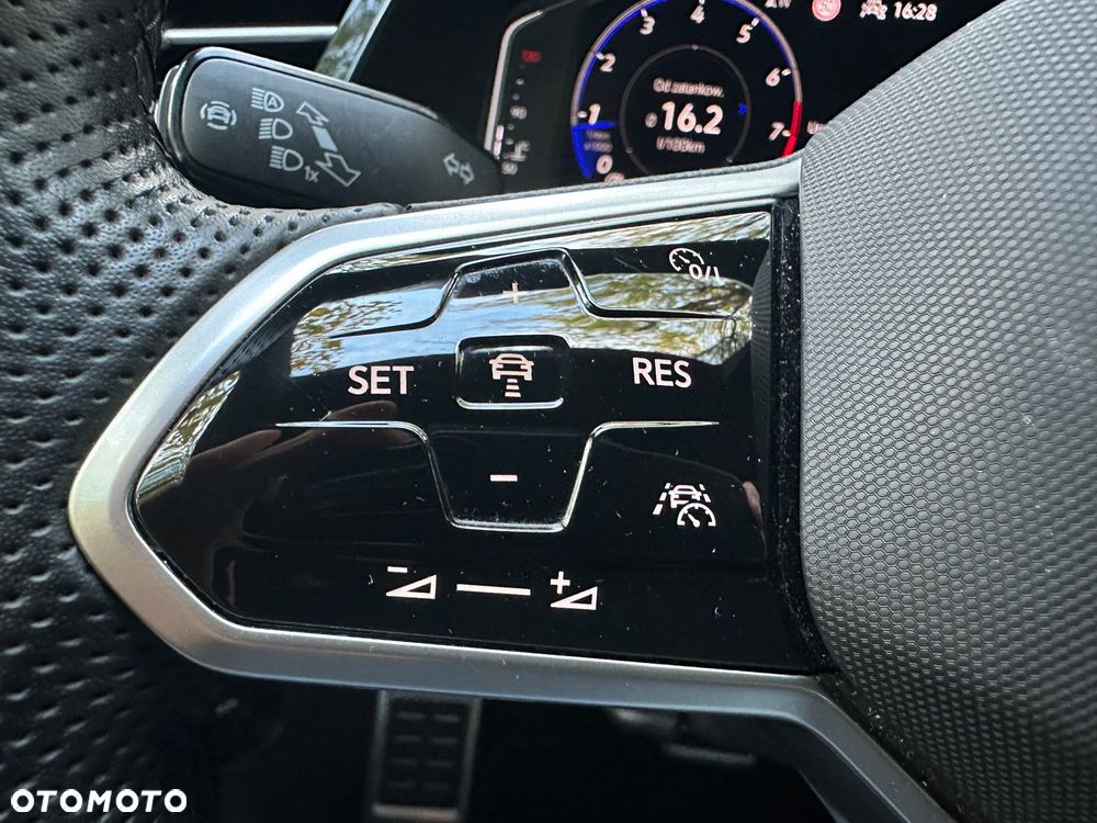 Volkswagen Arteon 2.0 TSI R-Line DSG - 21