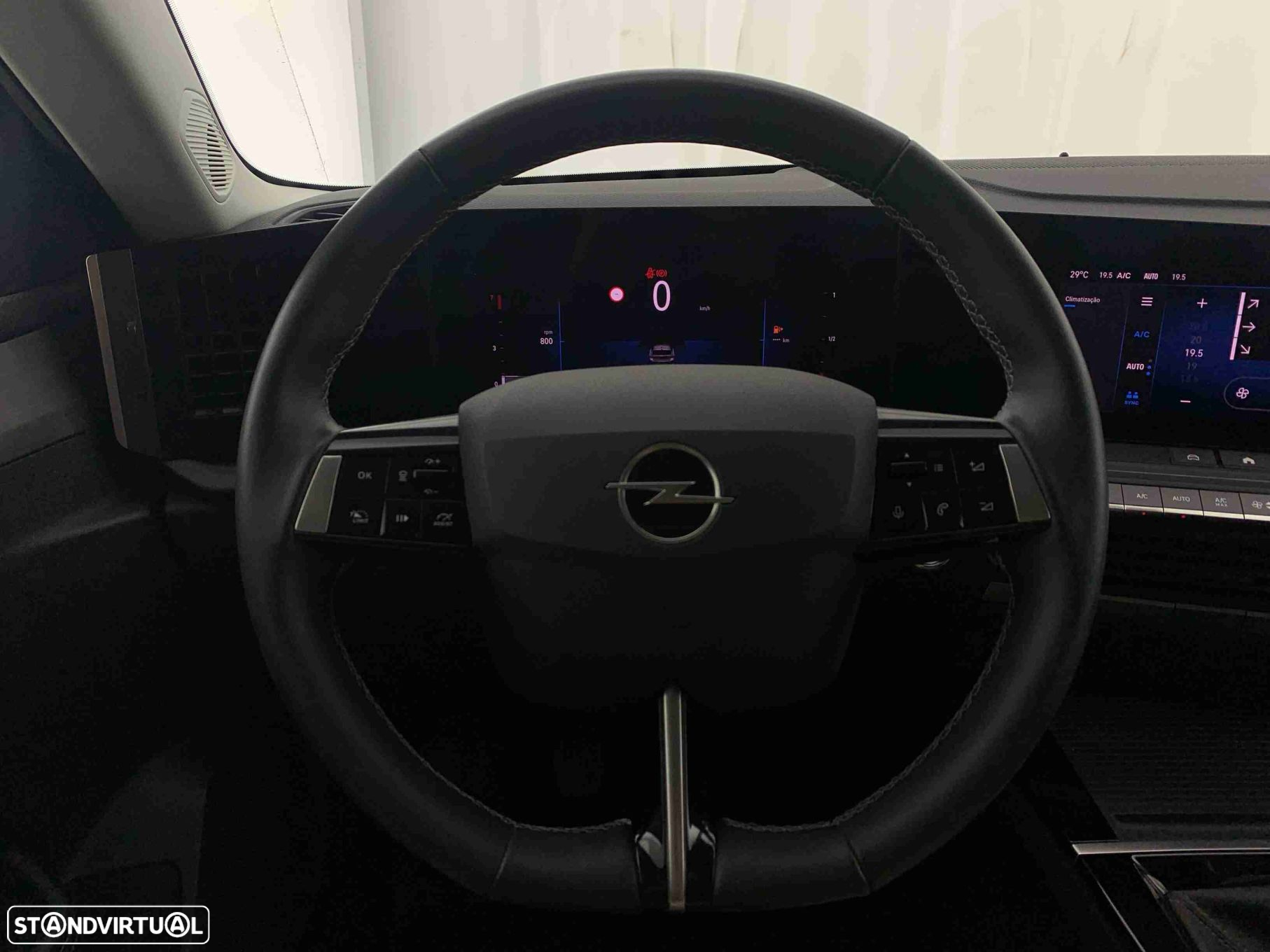 Opel Astra 1.2 T Elegance - 9
