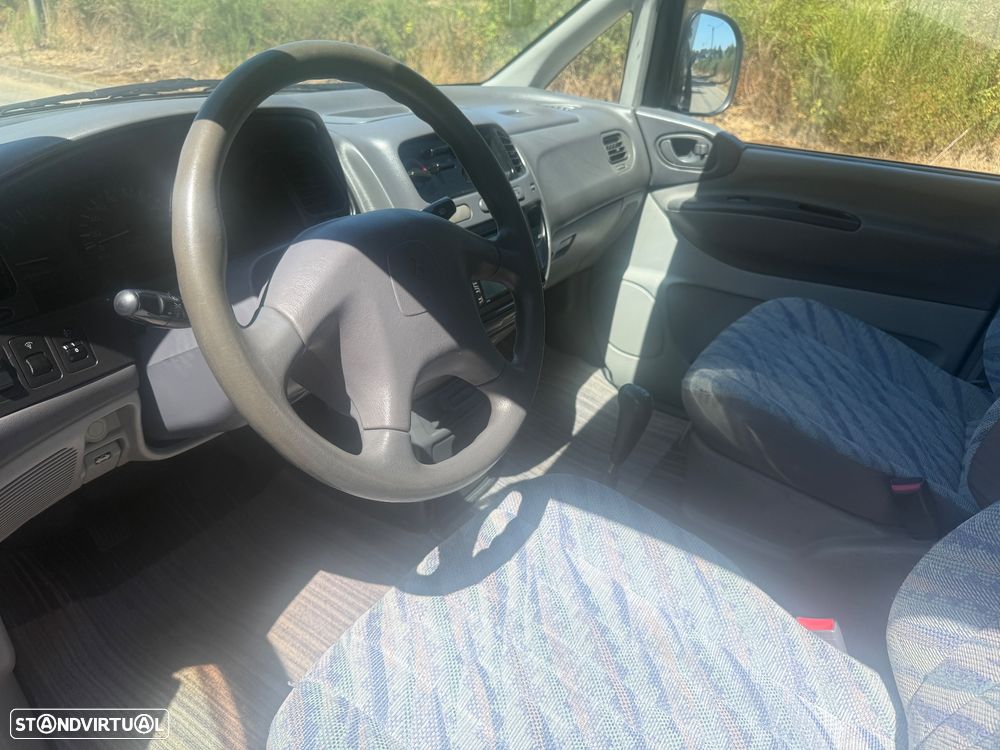 Mitsubishi Space Gear 2.5 TD GLX - 8