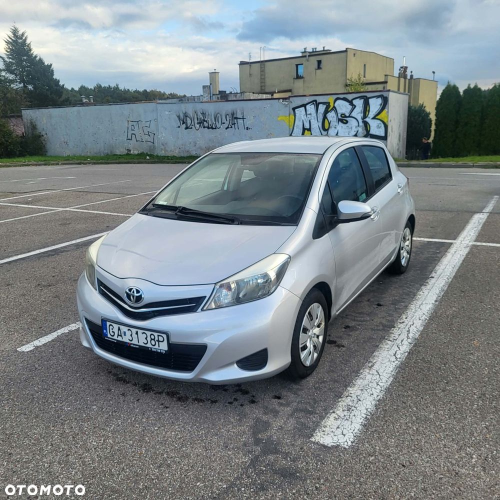Toyota Yaris - 6