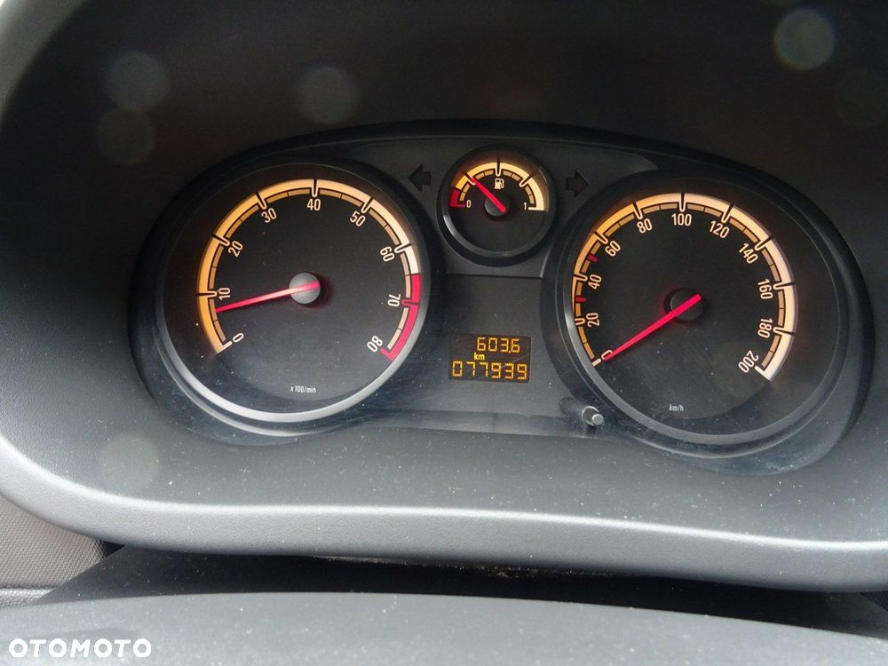 Opel Corsa - 9