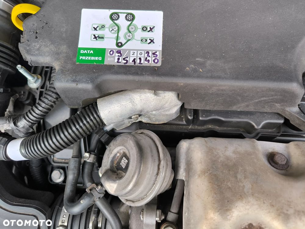 Ford C-MAX - 17