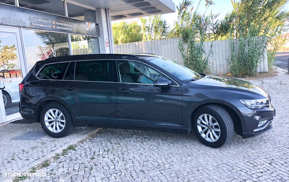 VW Passat Variant 2.0 TDI Business DSG - 9