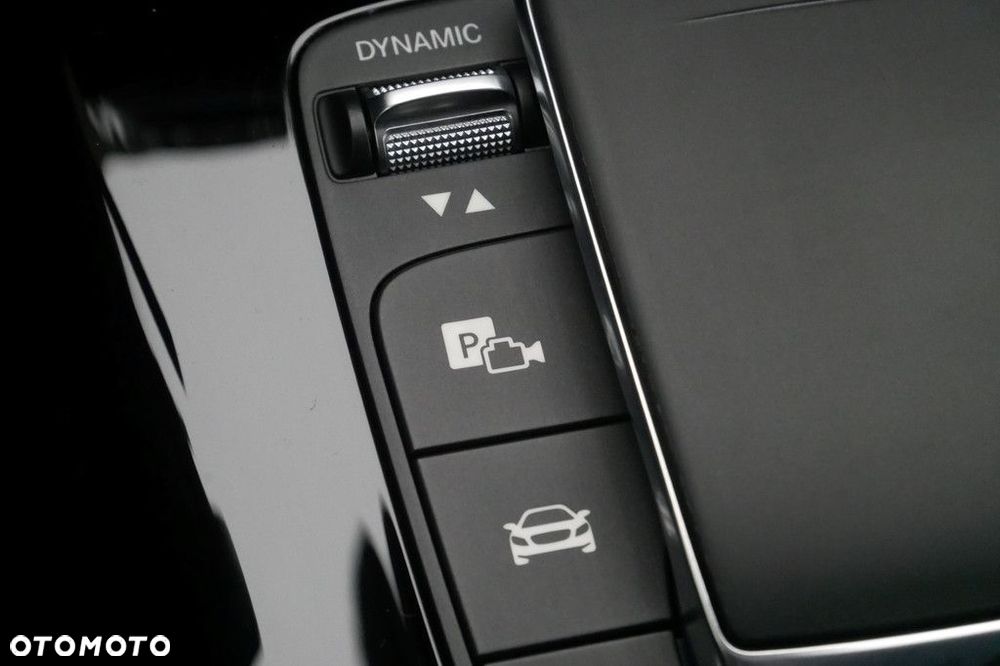Mercedes-Benz CLA - 19