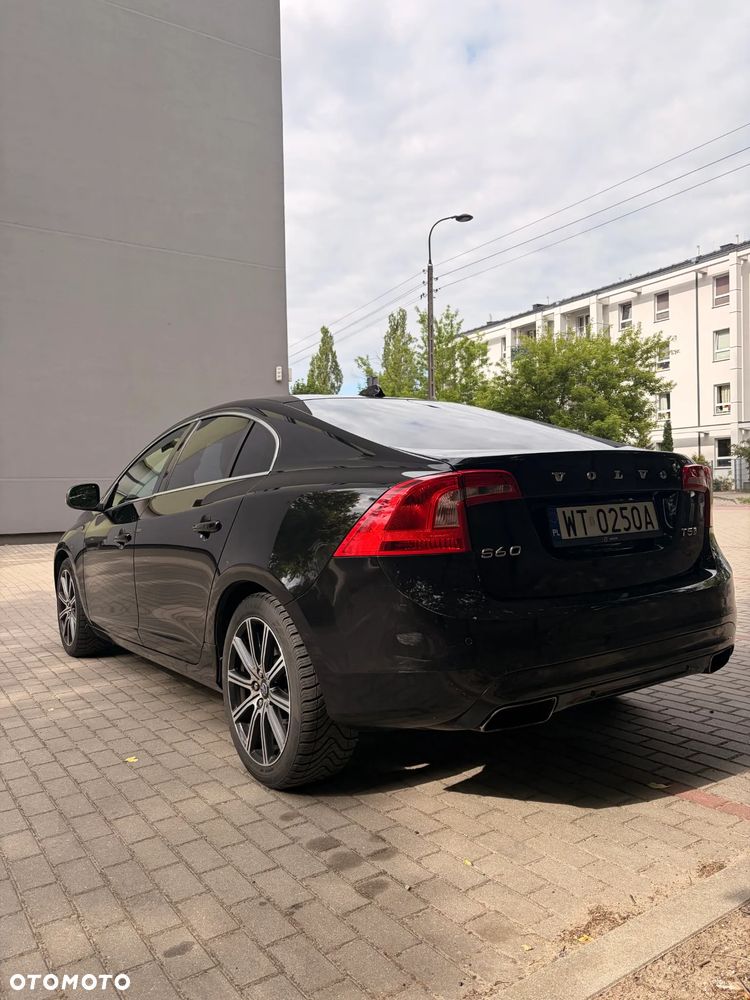 Volvo S60 T5 Geartronic Momentum - 6