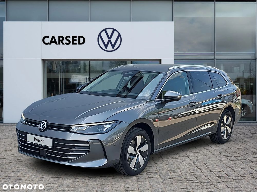 Volkswagen Passat - 4