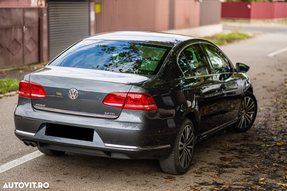 Volkswagen Passat - 35