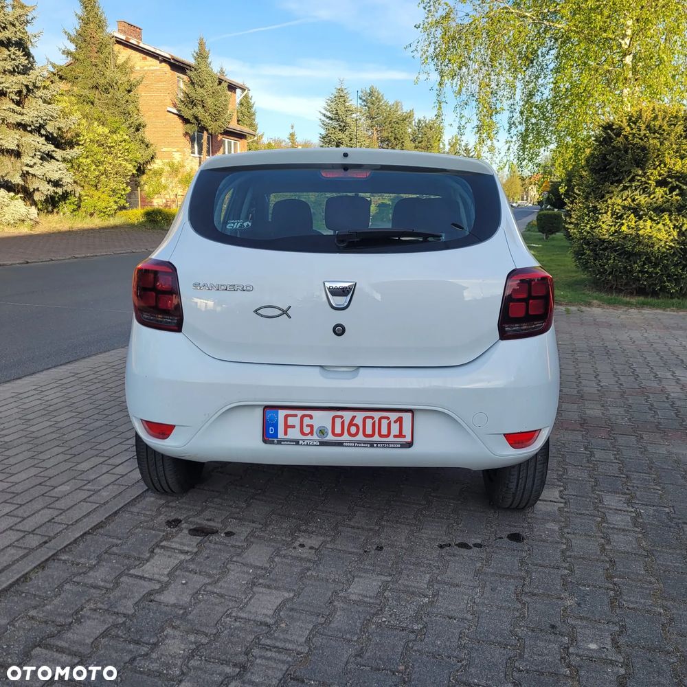 Dacia Sandero SCe 75 Essential - 13
