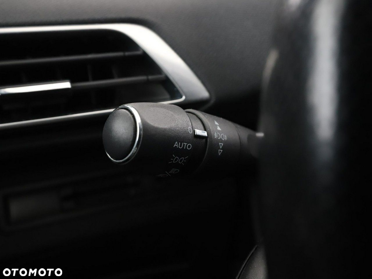 Peugeot 5008 2.0 BlueHDi Style 7os - 34