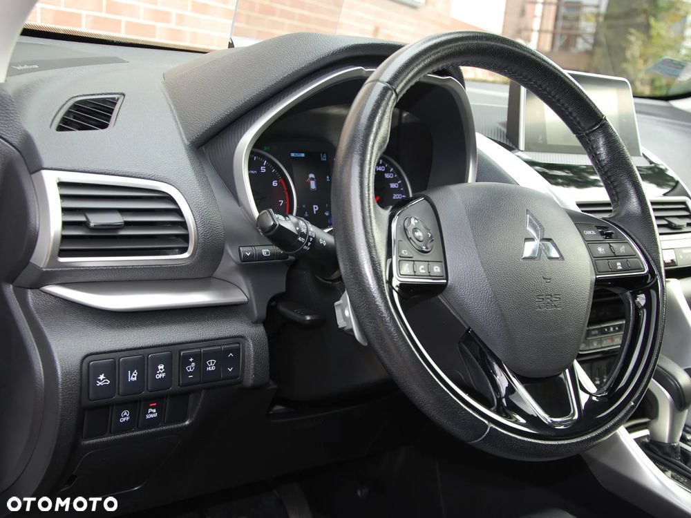 Mitsubishi Eclipse Cross 1.5 T Instyle CVT 4WD - 24