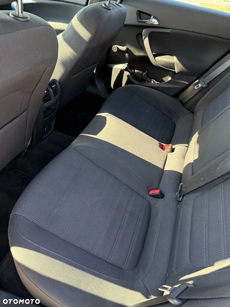 Opel Insignia 2.0 CDTI - 11