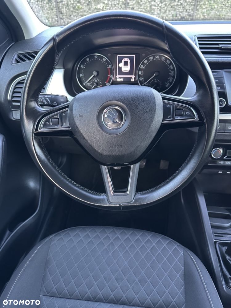 Skoda Fabia 1.2 TSI Drive - 24