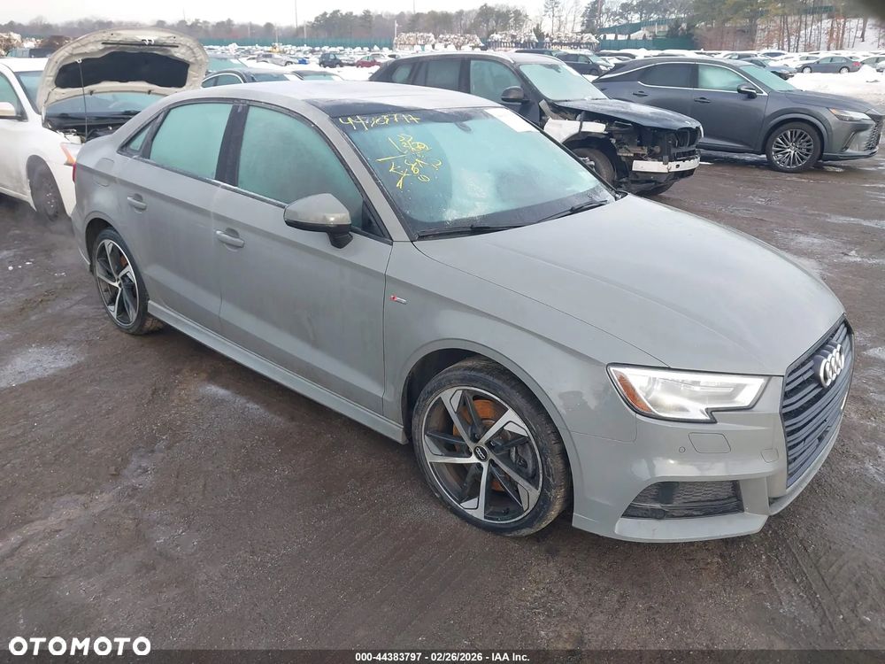 Audi A3 Limousine - 1