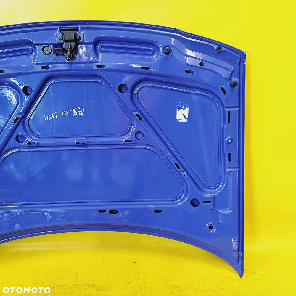 MASKA POKRYWA SILNIKA AUDI A3 8L HB LAK: LY5M NR19 - 9