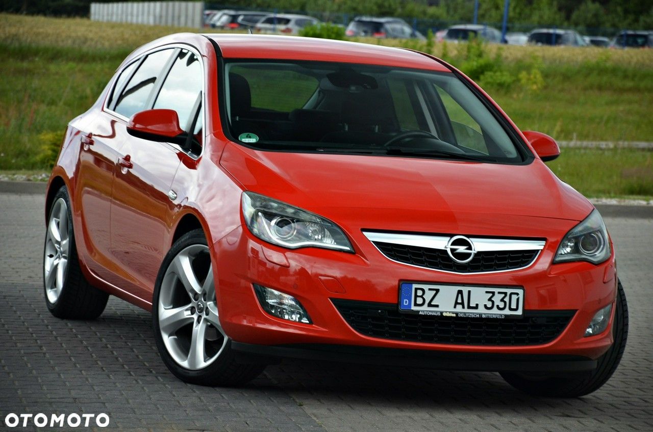 Opel Astra - 1