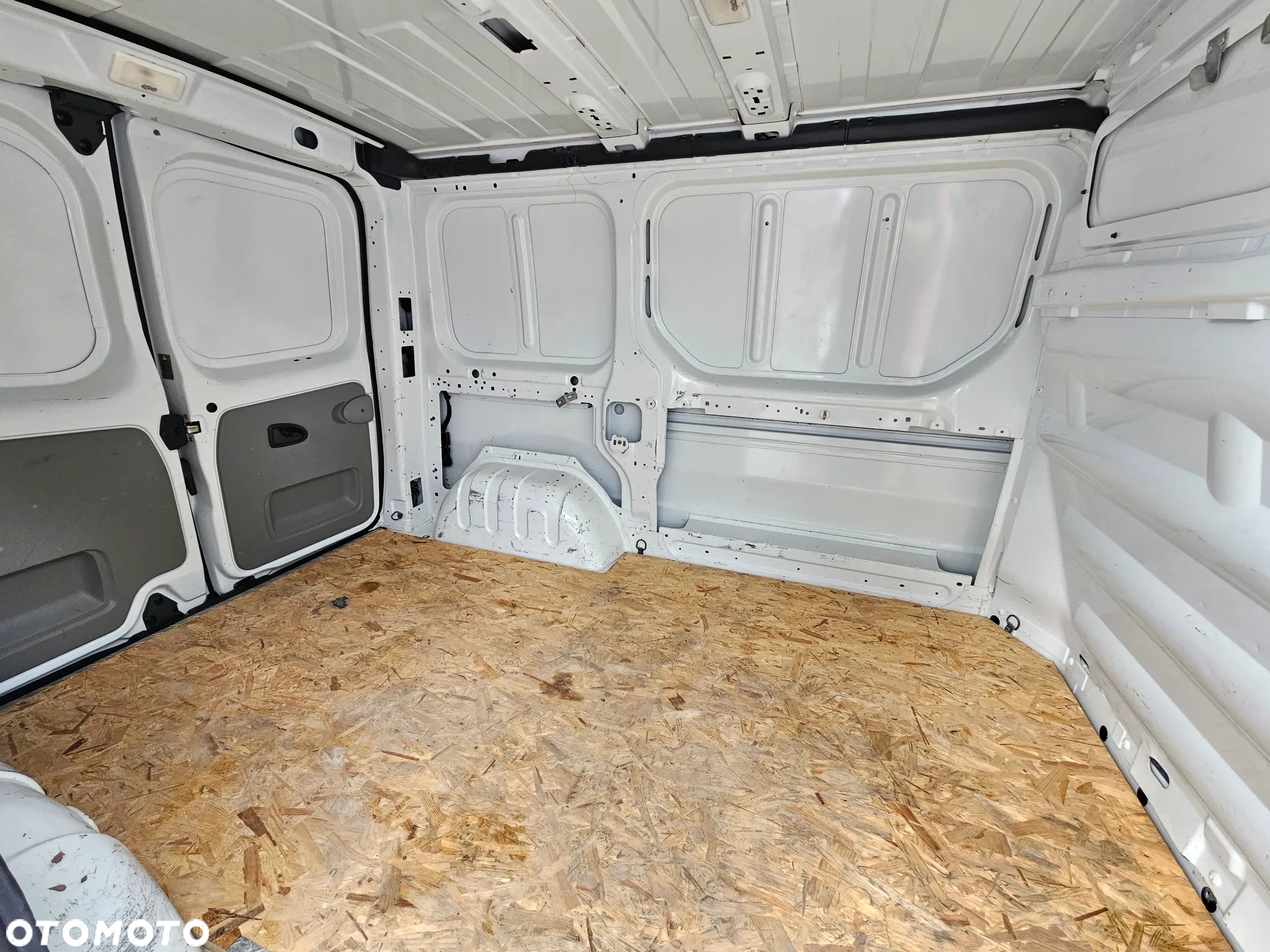 Renault TRAFIC LIFT JAK NOWY - 17