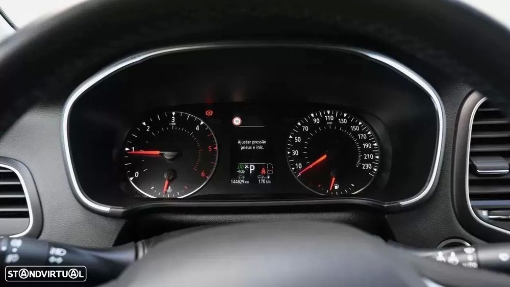 Renault Mégane Sport Tourer - 22