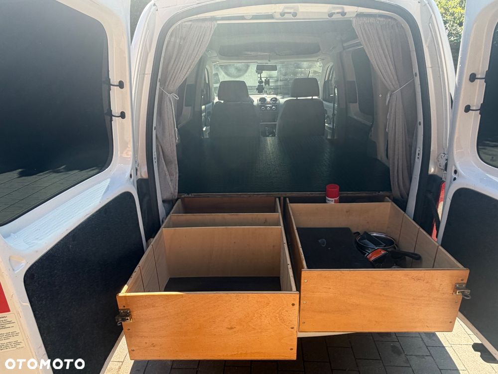 Volkswagen Caddy Life - 8