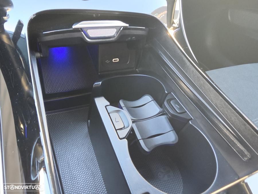 Mercedes-Benz C 300 e AMG Line - 19