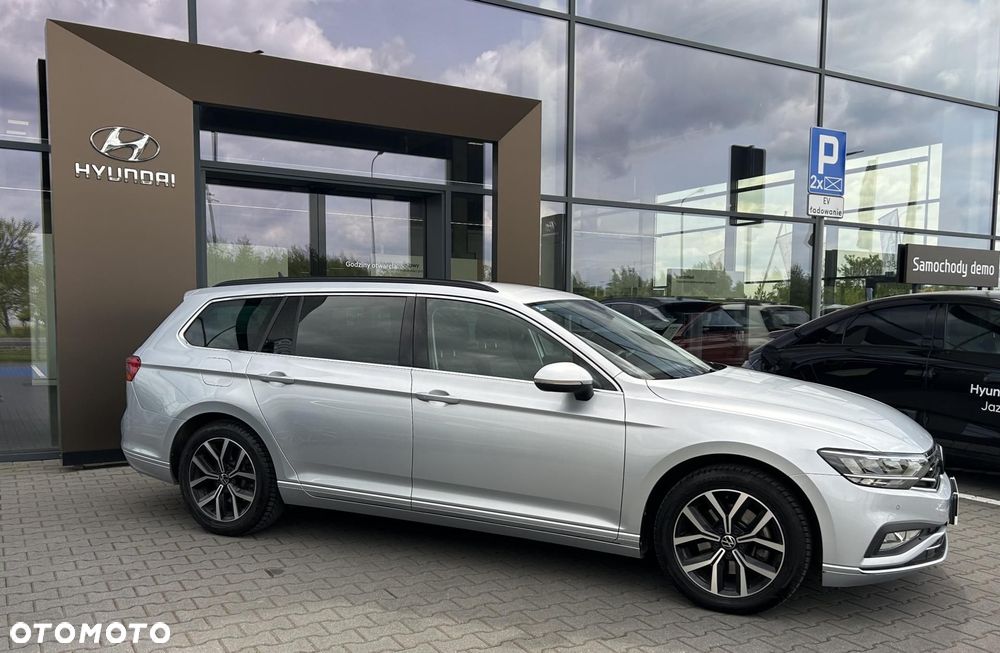 Volkswagen Passat - 6