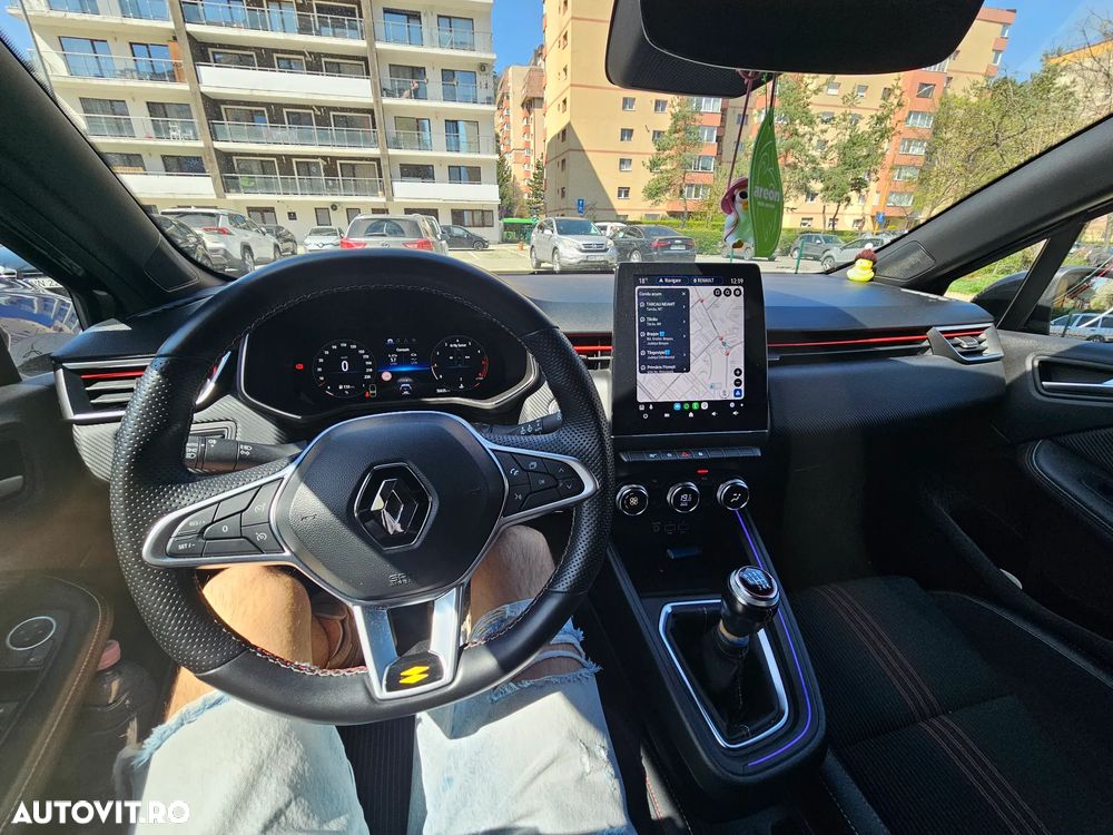 Renault Clio - 8
