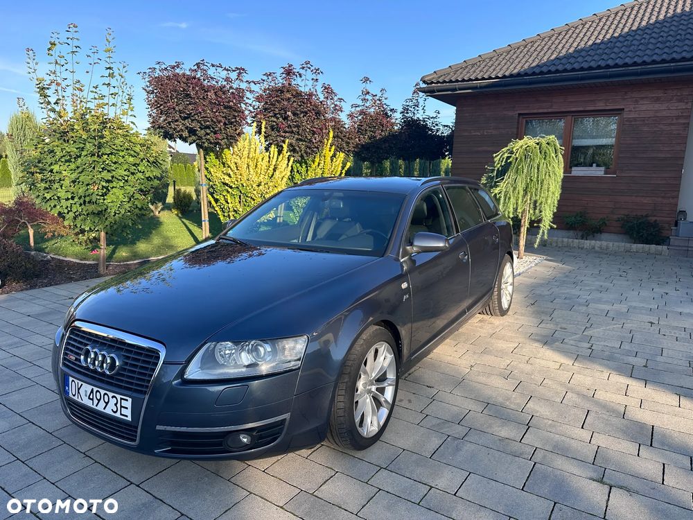 Audi A6 Avant 4.2 quattro tiptronic - 16