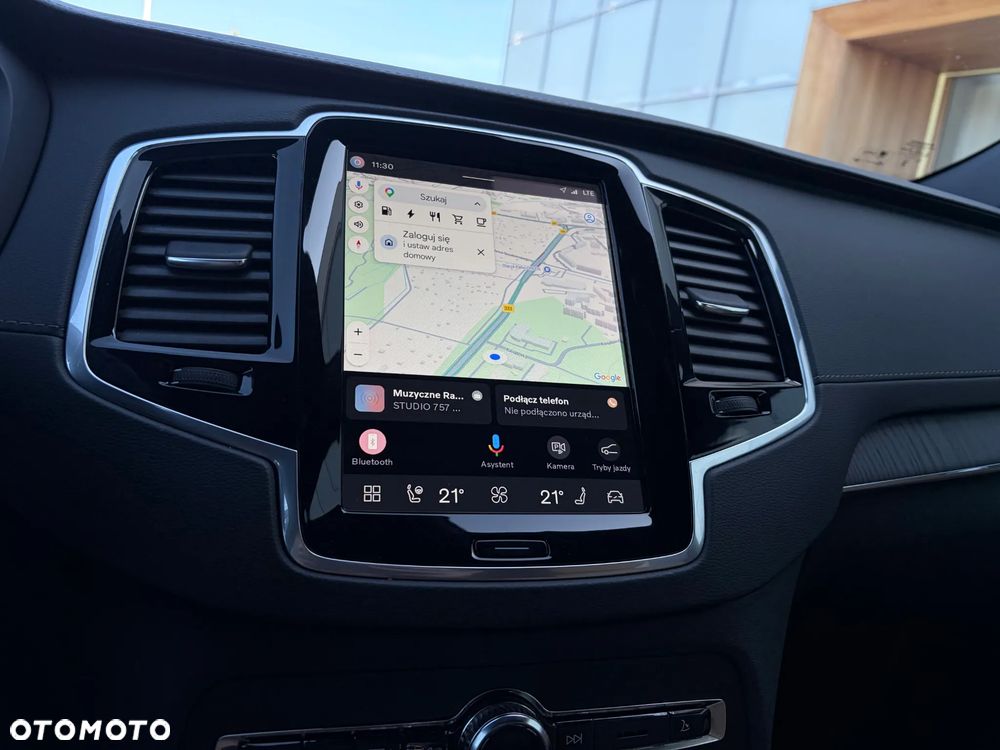 Volvo XC 90 T8 AWD Plug-In Hybrid Plus Bright 7os - 13