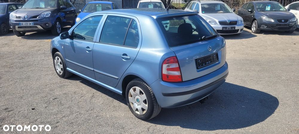 Skoda Fabia 1.4 16V Style Edition - 6