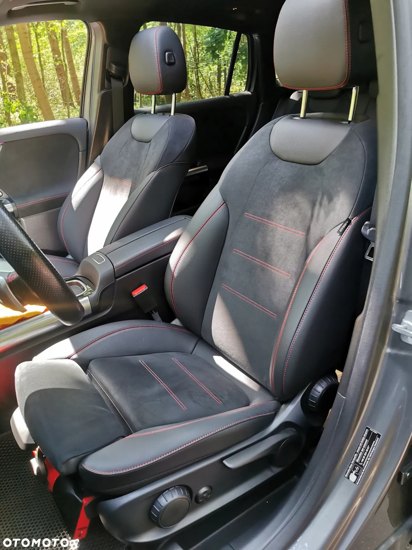 Mercedes-Benz GLA 220 d 4-Matic AMG Line 8G-DCT - 18